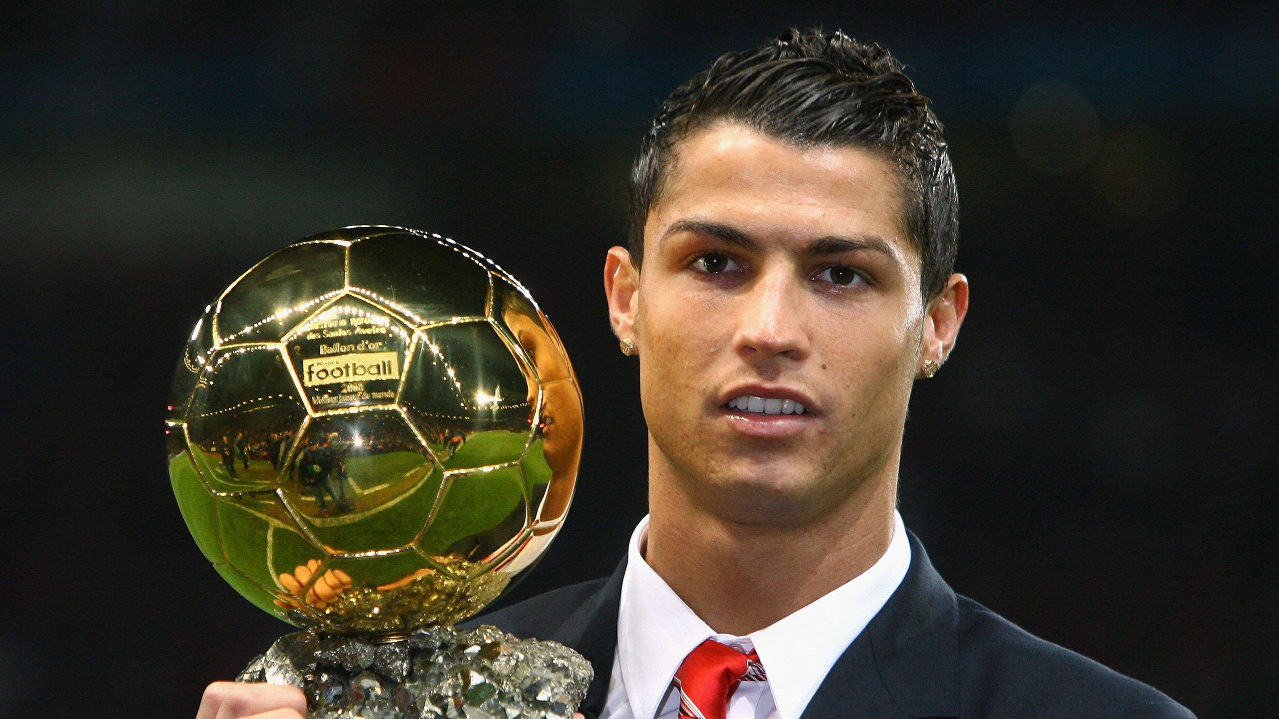 阿什拉夫坦言欧冠卫冕之难，历史罕有的壮举，正是我们前进的动力